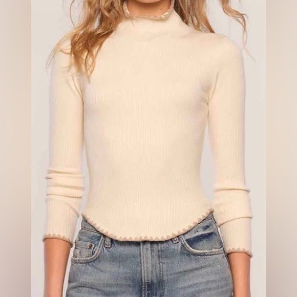 Heartloom Sweaters - HEARTLOOM Vika Top